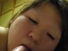 Asian beauty sucks and licks his dick like a popsicle full of fruity flavors. This babe takes her popsicle and makes sure it doesn’t melt previous to she is able to taste all of the flavors of cum available in this non-professional blowjob vid .